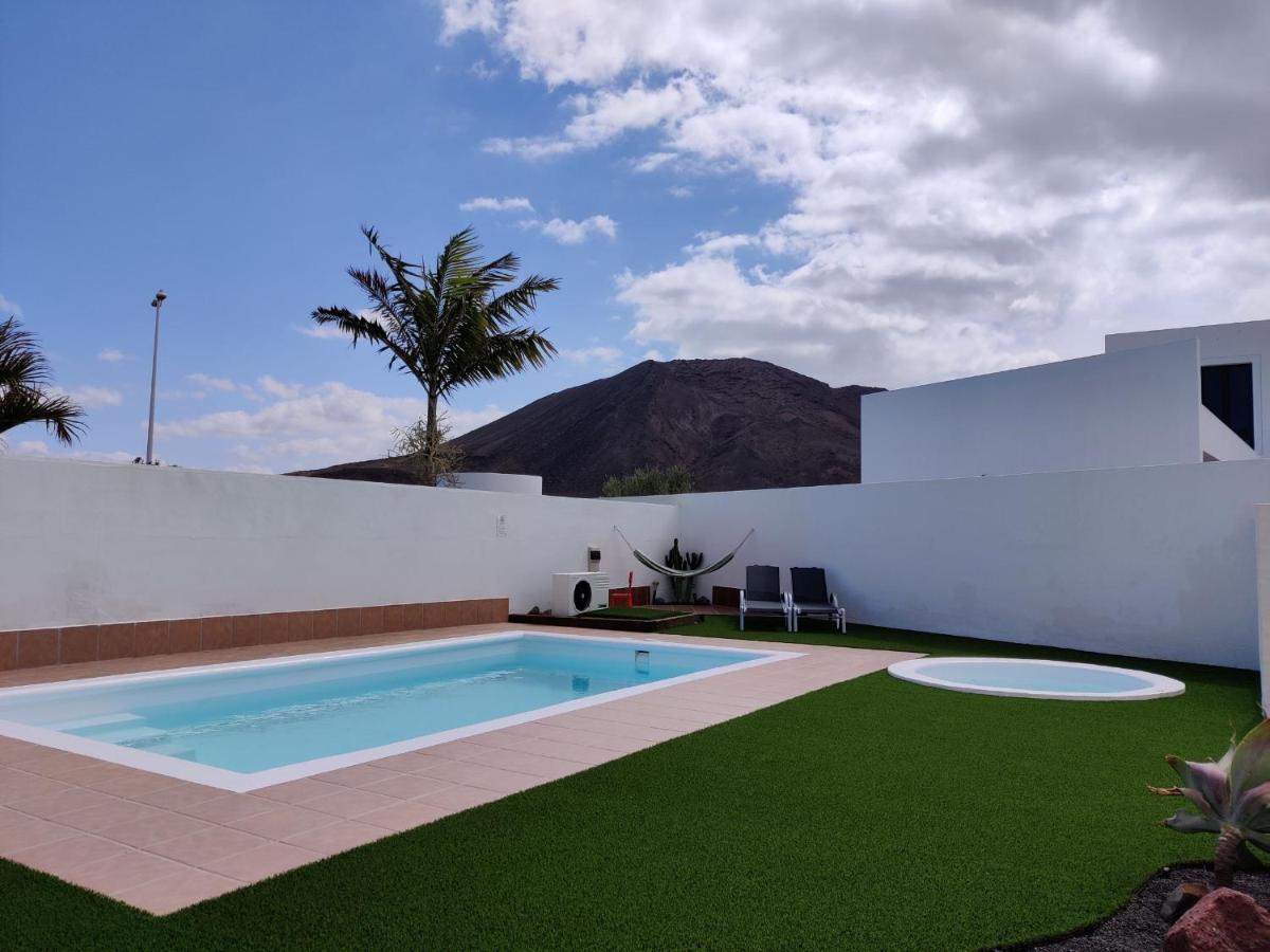 Villa Lanzarote Deluxe & Spa Pool Playa Blanca  Bagian luar foto