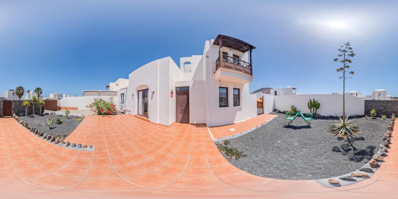 Villa Lanzarote Deluxe & Spa Pool Playa Blanca  Bagian luar foto